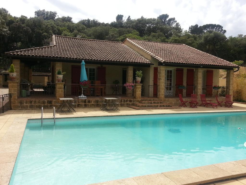 La Combe Joseph Bed & Breakfast Remoulins Eksteriør bilde