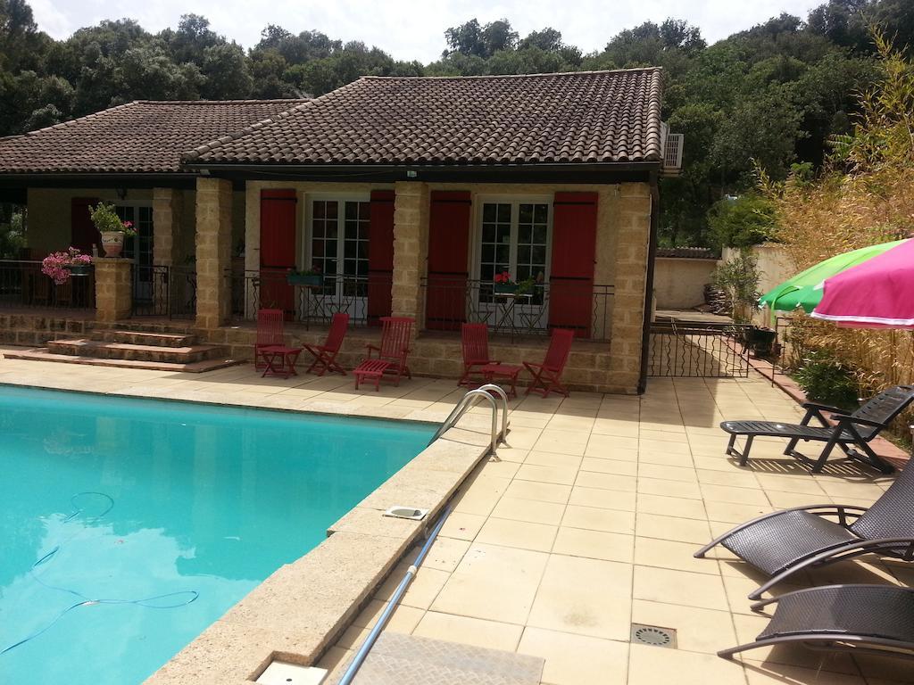 La Combe Joseph Bed & Breakfast Remoulins Eksteriør bilde