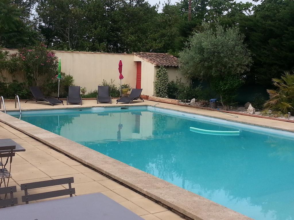 La Combe Joseph Bed & Breakfast Remoulins Eksteriør bilde